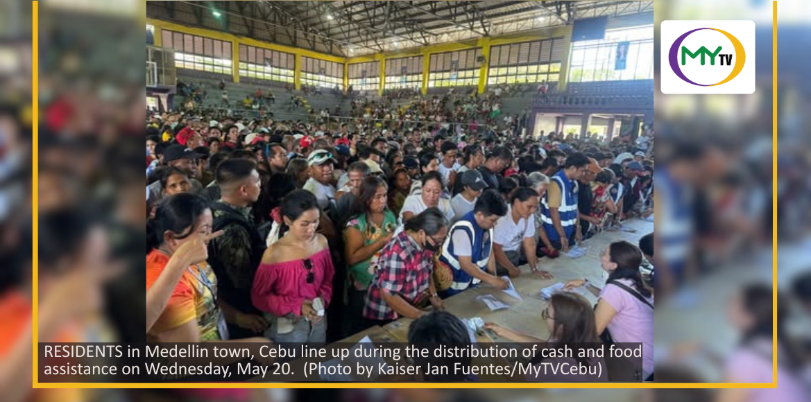 Quake-affected residents in Medellin receive cash aid - related article thumbnail