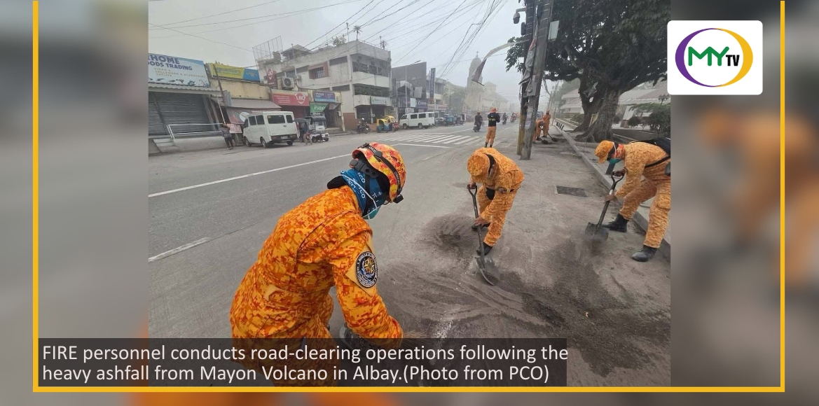 Mayon ashfall displaces thousands - related article thumbnail